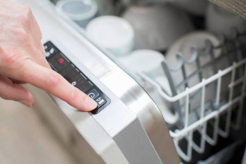 Mũ cũng có thể được làm sạch bằng máy rửa bát