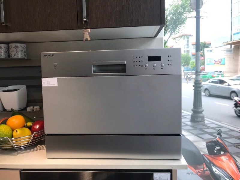 máy rửa chén công suất trên 1500w 3