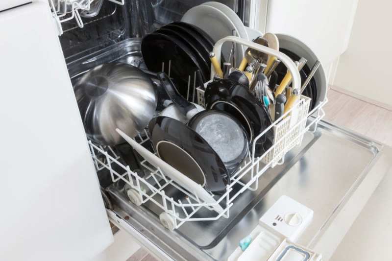 Nồi chảo rửa bằng máy rửa chén