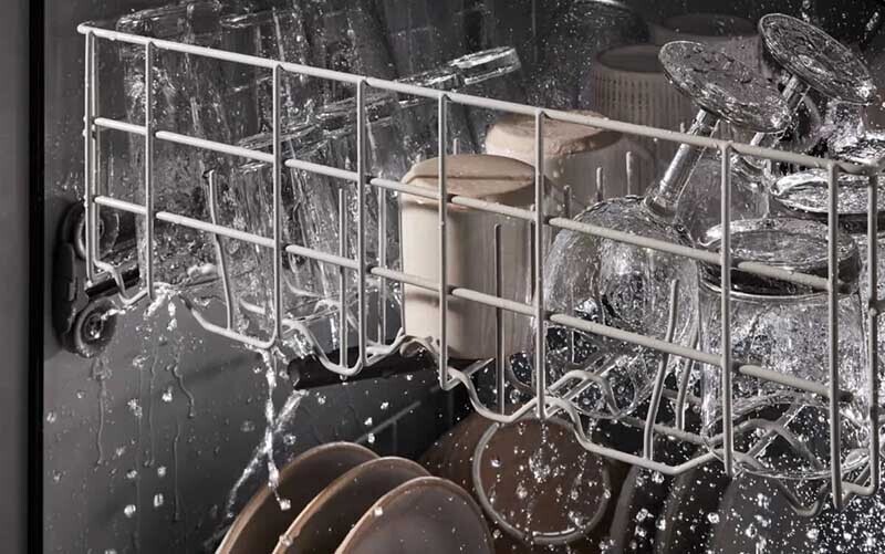 Công nghệ Glass Protect ngăn ngừa hiện tượng mài mòn và trầy xước trên bề mặt kính