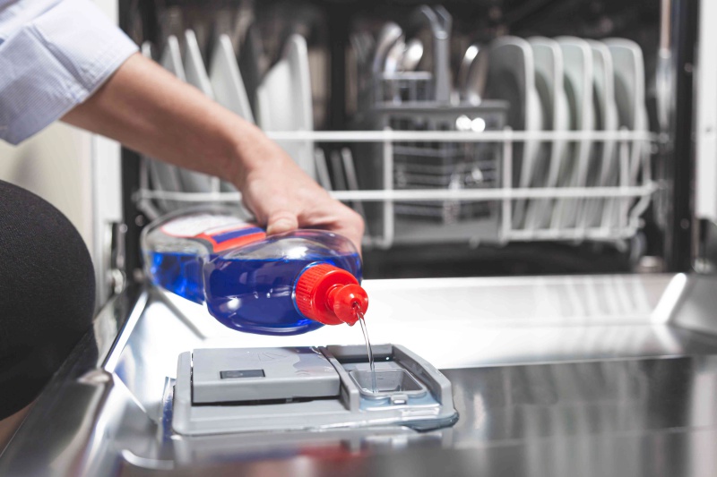 cách khắc phục đồ dùng thủy tinh bị mờ